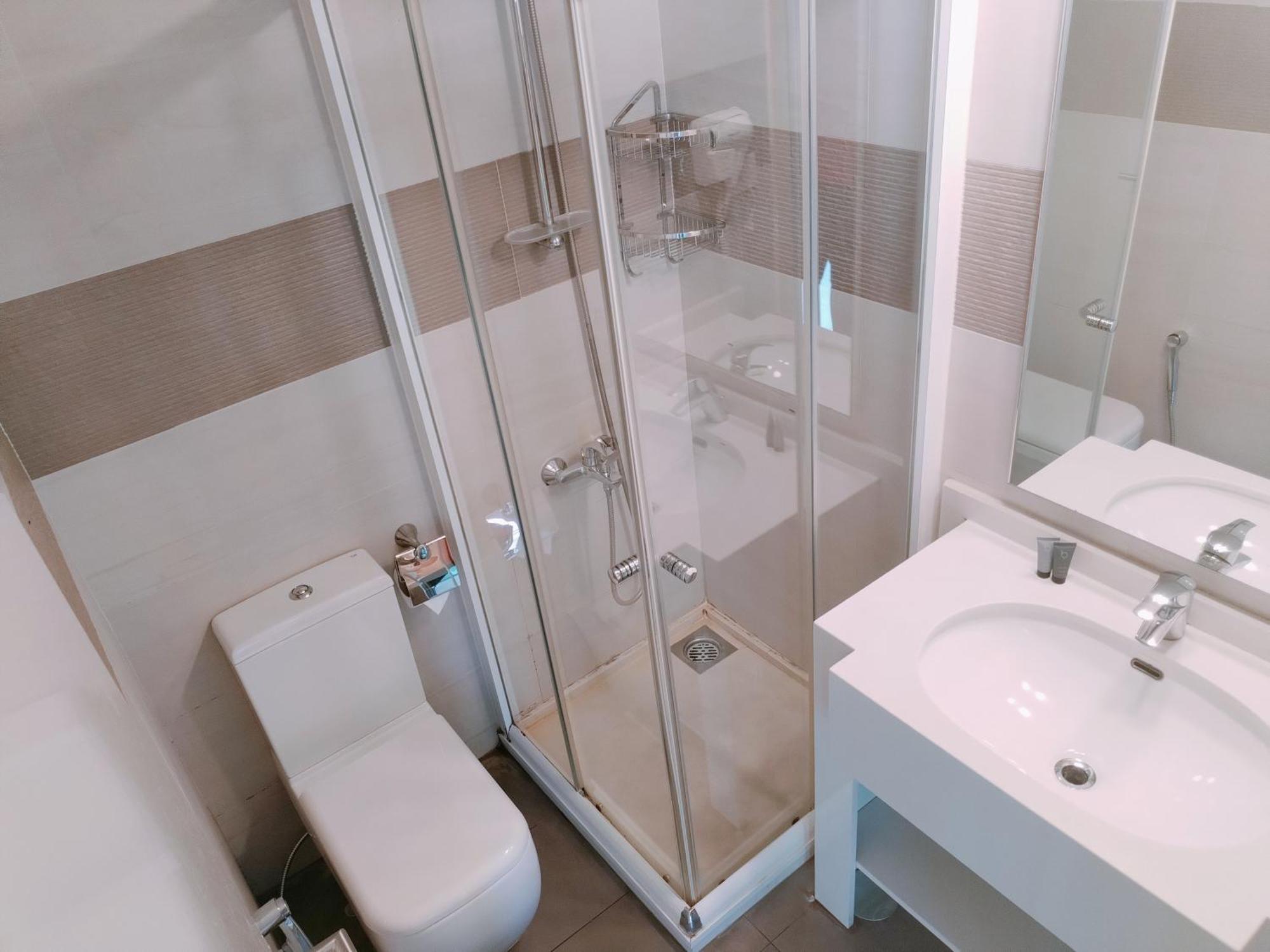 Mateus Hotel & Pool Jounieh Luaran gambar