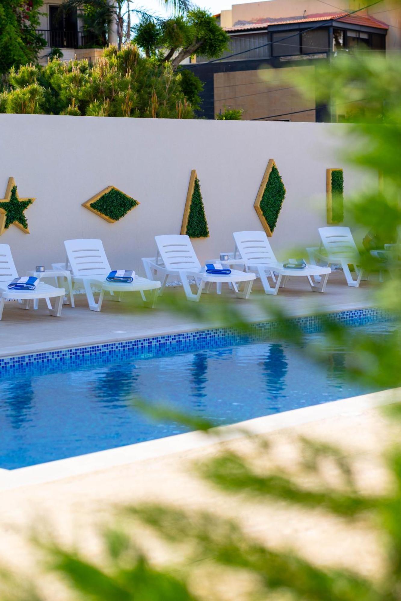 Mateus Hotel & Pool Jounieh Luaran gambar