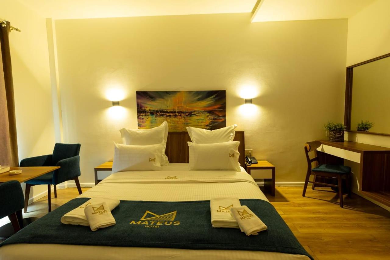 Mateus Hotel & Pool Jounieh Luaran gambar